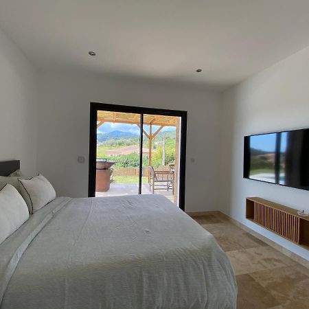 Villa De Charme Avec Piscine A Ajaccio Alata Bagian luar foto